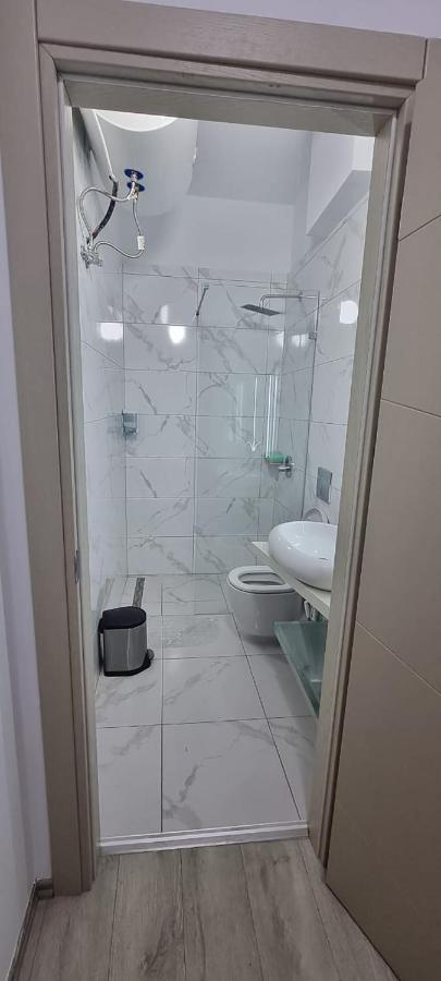 Suncoast Rooms Port Side Saranda Zewnętrze zdjęcie