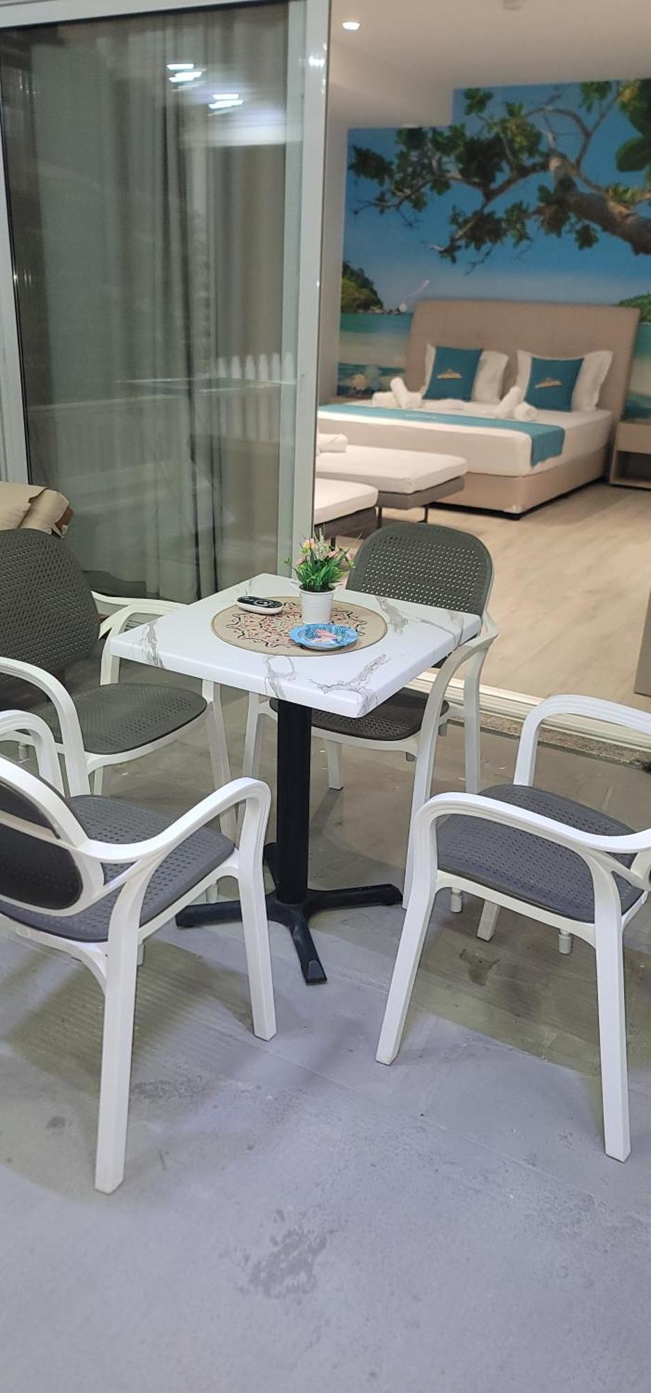 Suncoast Rooms Port Side Saranda Zewnętrze zdjęcie