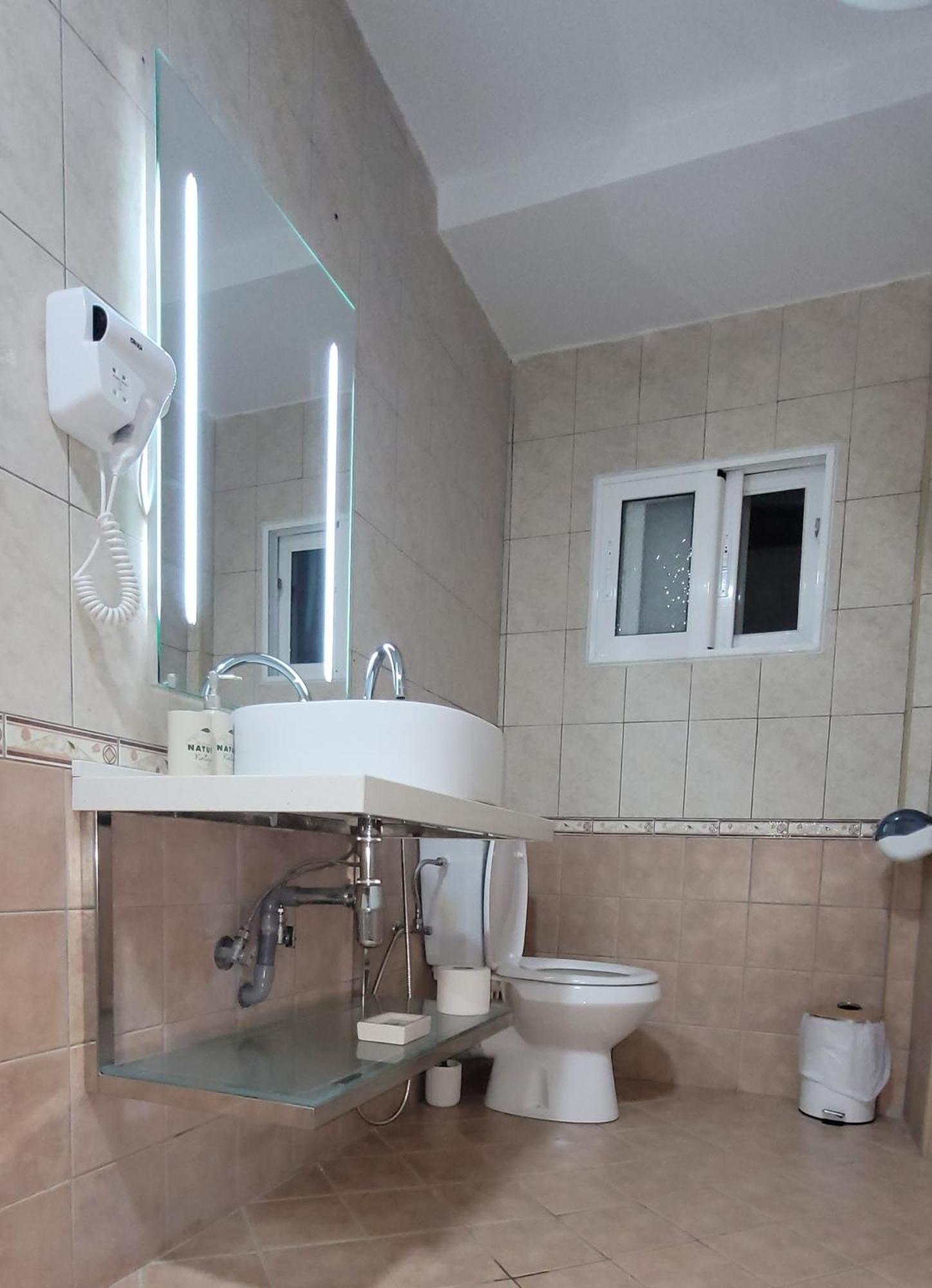 Suncoast Rooms Port Side Saranda Zewnętrze zdjęcie